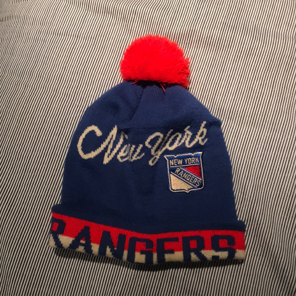 New York Rangers Winter Pom Pom Hat.